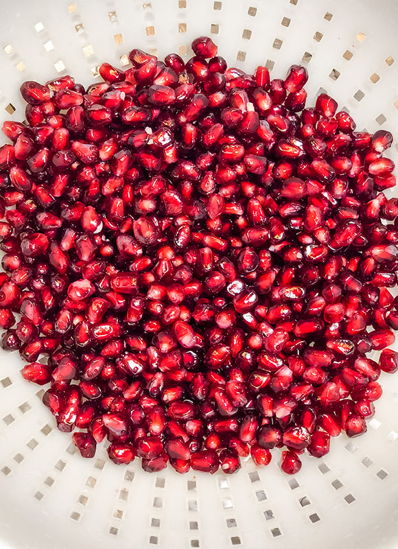 How to de-seed a pomegranate